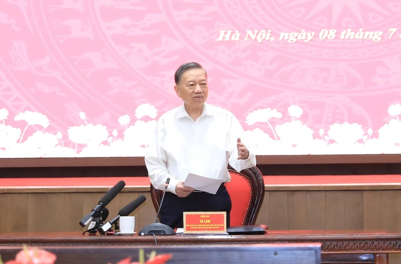 Tổng B&iacute; thư, Chủ tịch nước: H&agrave; Nội phải biến mọi nguồn lực th&agrave;nh động lực tăng trưởng mới - Ảnh 1.