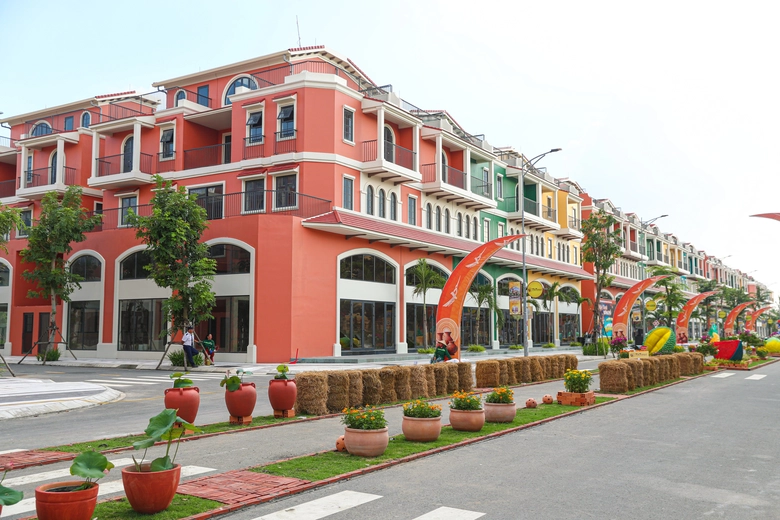 B&agrave;i to&aacute;n đ&ocirc; thị của Vĩnh Long sau s&aacute;p nhập v&agrave; lời giải từ khu đ&ocirc; thị của T&T  - Ảnh 2.
