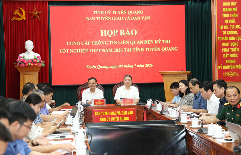 Tuyên Quang: Khởi tố 4 người liên quan đến Kỳ thi tốt nghiệp THPT năm 2026 - Ảnh 1.