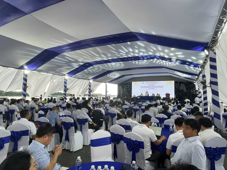 Đối thoại gỡ vướng cho nhiều cho doanh nghiệp h&agrave;ng hải - Ảnh 1.