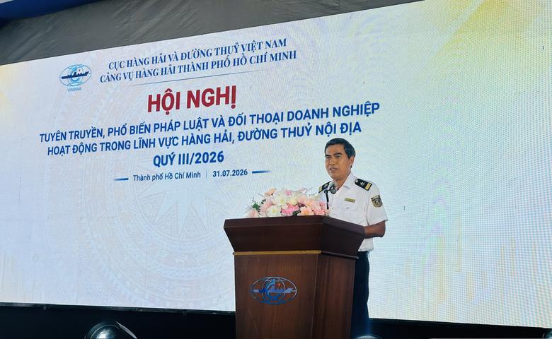 Đối thoại gỡ vướng cho nhiều cho doanh nghiệp h&agrave;ng hải - Ảnh 4.