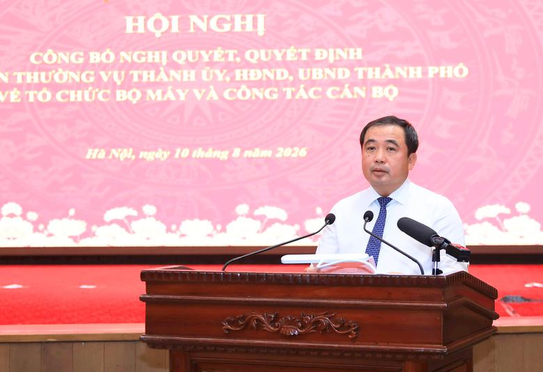 Hà Nội kiện toàn Sở Xây dựng mới, ông Võ Nguyên Phong làm Giám đốc - Ảnh 2.