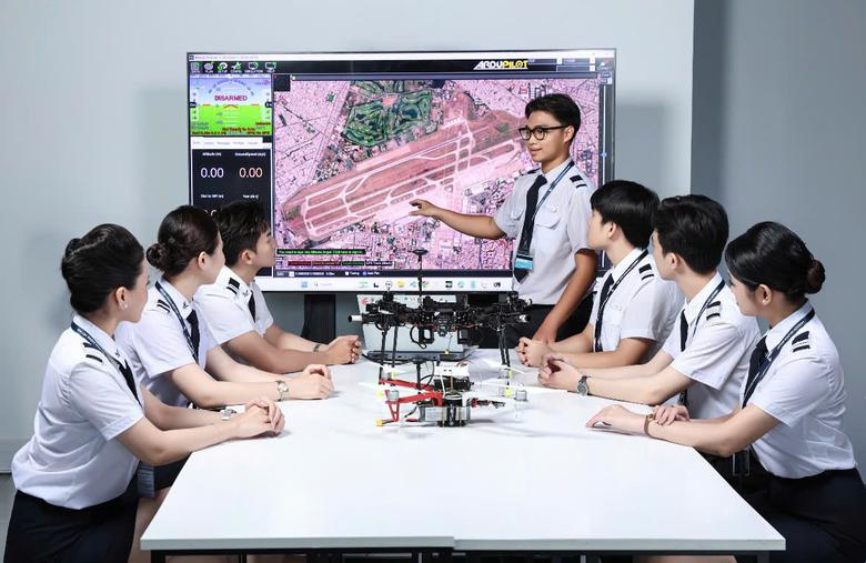 Điểm chuẩn Học viện H&agrave;ng kh&ocirc;ng Việt Nam cao nhất 27,5 điểm - Ảnh 1.