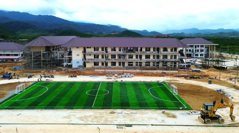 To&agrave;n cảnh trường nội tr&uacute; li&ecirc;n cấp khu vực bi&ecirc;n giới ở Huế trước ng&agrave;y ho&agrave;n th&agrave;nh - Ảnh 8.