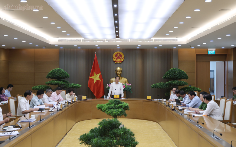 Ưu tiên thu gom, vận chuyển rác thải khi thí điểm xe ba bánh điện - Ảnh 4.
