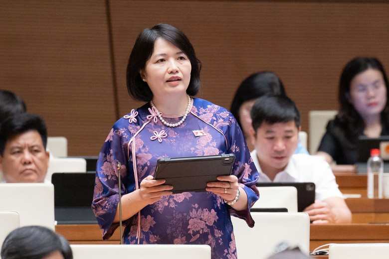 Dự thảo Luật Ph&aacute;t triển đ&ocirc; thị: Cơ chế đặc th&ugrave; phải tạo kh&ocirc;ng gian cho c&aacute;n bộ d&aacute;m l&agrave;m - Ảnh 4.
