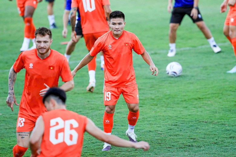 Quang Hải n&oacute;i lời đặc biệt sau khi bị chỉ tr&iacute;ch tại AFF Cup 2026 - Ảnh 1.