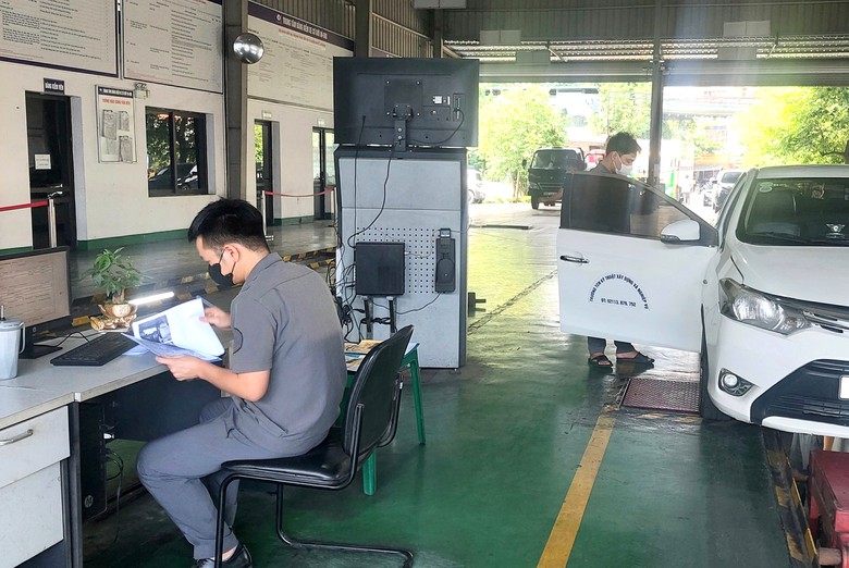 Đăng kiểm Ph&uacute; Thọ chuyển m&igrave;nh tr&ecirc;n nền tảng số - Ảnh 2.