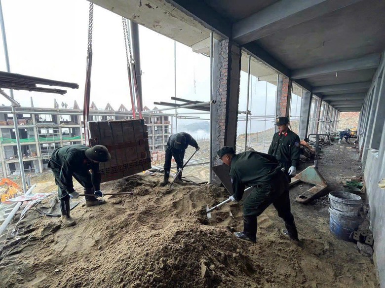 Cuộc đua về đ&iacute;ch của những ng&ocirc;i trường nơi bi&ecirc;n cương - Ảnh 2.