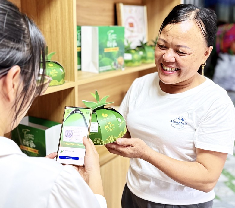 Phú Thọ và Nghị quyết số 57 - NQ / TW: Chuyển đổi số nâng cao chất lượng sống người dân - Ảnh 2.