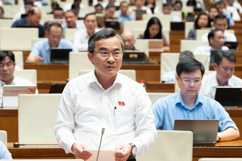 Thăm d&ograve; kho&aacute;ng sản từng phần, gỡ vướng nguồn vật liệu cho c&ocirc;ng tr&igrave;nh x&acirc;y dựng - Ảnh 2.