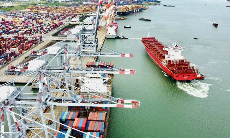 Khi cảng biển khai th&aacute;c chung hạ tầng - Ảnh 1.