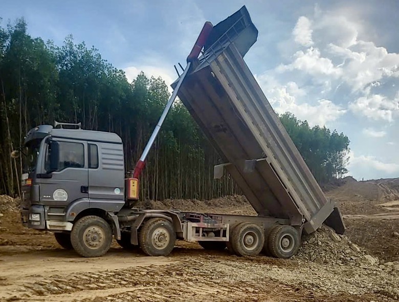 Ba tuyến kết nối sân bay Long Thành tăng tốc sau một tháng khởi công - Ảnh 3.