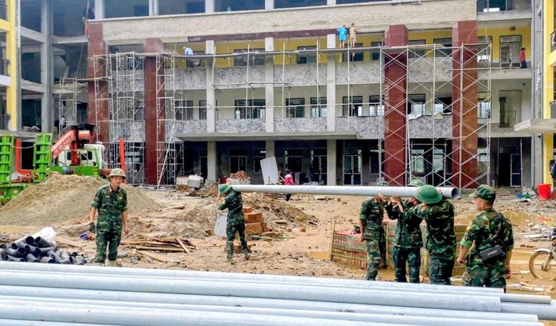 Cuộc đua về đ&iacute;ch của những ng&ocirc;i trường nơi bi&ecirc;n cương - Ảnh 7.