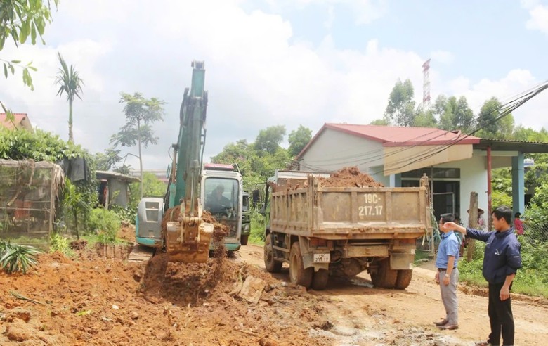 Ph&uacute; Thọ: C&aacute;c địa phương tập trung đẩy nhanh tiến độ c&aacute;c dự &aacute;n đường giao th&ocirc;ng - Ảnh 5.