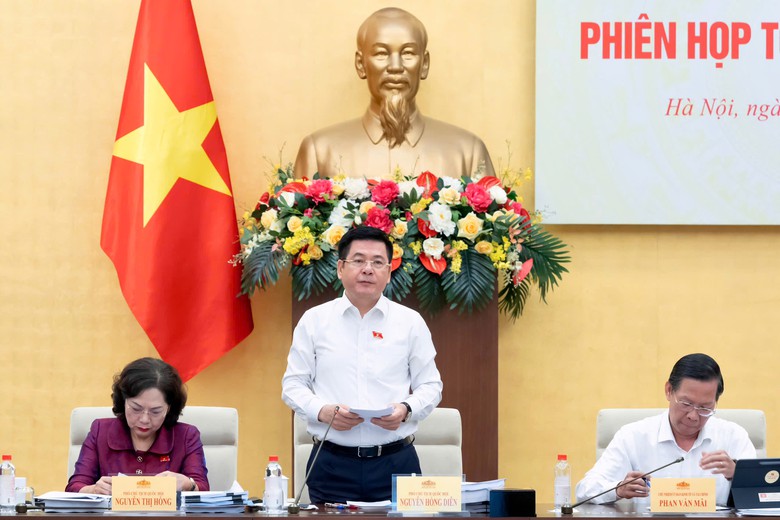 Sửa Luật Đất đai, Luật Kinh doanh bất động sản để khơi th&ocirc;ng nguồn lực ph&aacute;t triển - Ảnh 1.