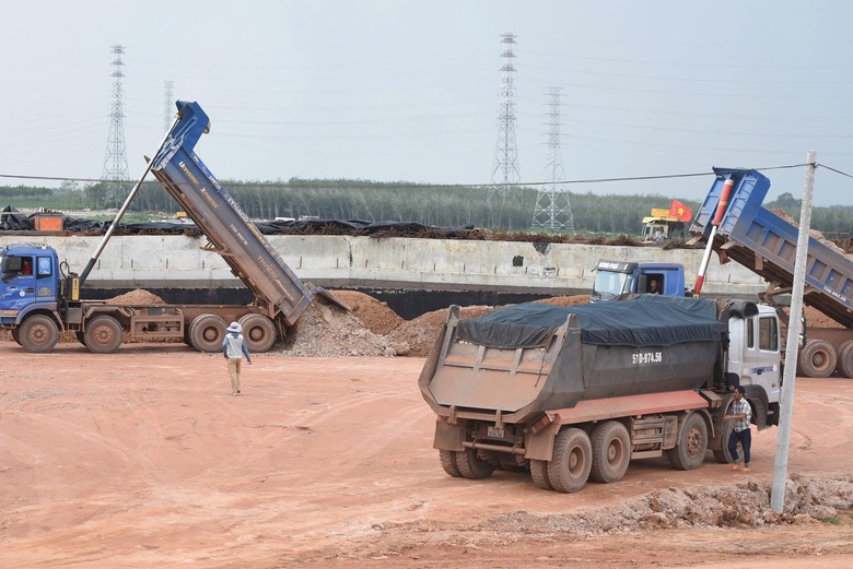 Cao tốc TP.HCM - Thủ Dầu Một - Chơn Th&agrave;nh qua Đồng Nai đua về đ&iacute;ch v&agrave;o 31/12 - Ảnh 2.