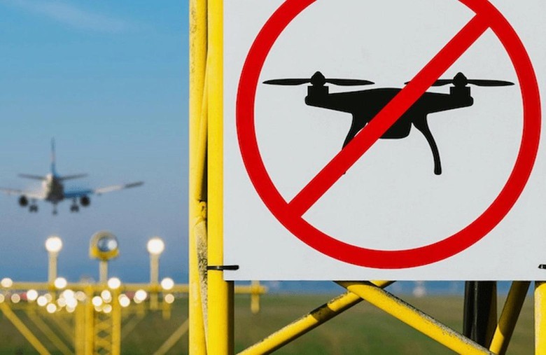 Bộ Công an cảnh báo UAV đe dọa trực tiếp an ninh, an toàn hàng không - Ảnh 2.