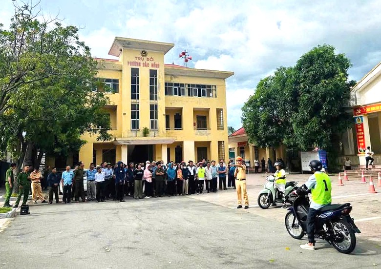 Hà Tĩnh nâng cao kỹ năng lái xe an toàn cho người dân năm 2026 - Ảnh 2.