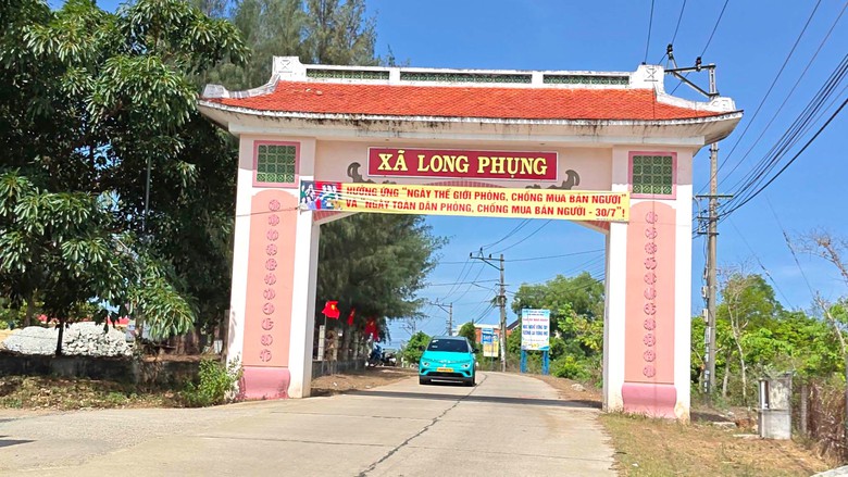 Quảng Ngãi tăng cường cán bộ cho dự án đường sắt tốc độ cao Bắc - Nam - Ảnh 2.