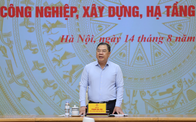 Khơi th&ocirc;ng nguồn lực, tạo thuận lợi cho doanh nghiệp ph&aacute;t triển c&ocirc;ng nghiệp, x&acirc;y dựng, hạ tầng - Ảnh 7.
