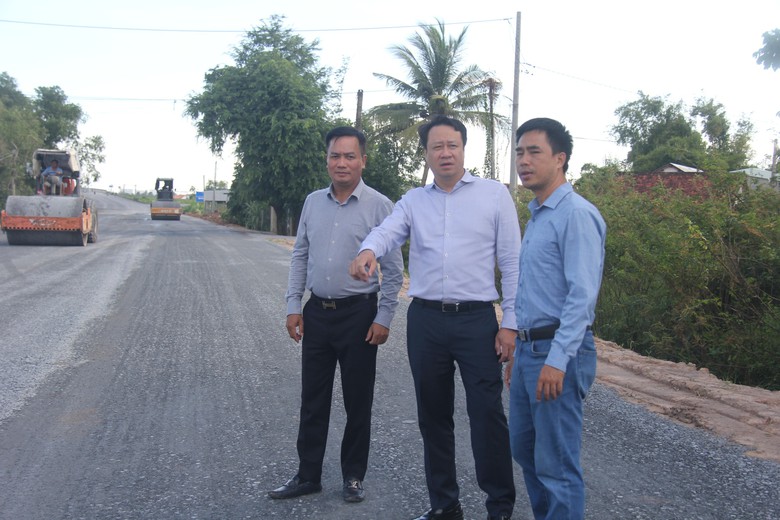 Cuối th&aacute;ng 9/2026, ho&agrave;n th&agrave;nh thi c&ocirc;ng đường Hồ Ch&iacute; Minh đoạn Chơn Th&agrave;nh - Đức H&ograve;a  - Ảnh 1.