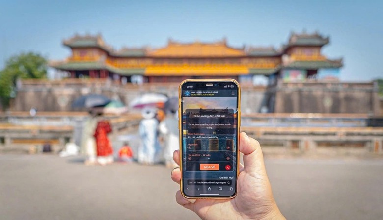 Chủ động mua v&eacute; trực tuyến, thuận tiện kh&aacute;m ph&aacute; Di sản Huế - Ảnh 2.