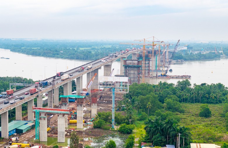 Bộ trưởng Bộ Xây dựng: Xử nghiêm trường hợp cố tình chậm trễ trong thanh toán, giải ngân - Ảnh 1.