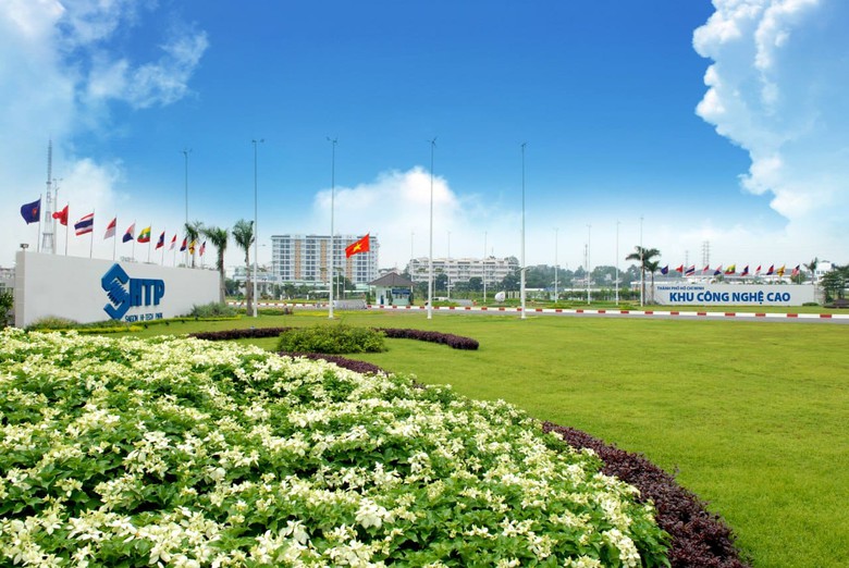 TP.HCM tăng tốc x&acirc;y dựng hạ tầng dữ liệu, đ&oacute;n l&agrave;n s&oacute;ng đầu tư AI - Ảnh 1.