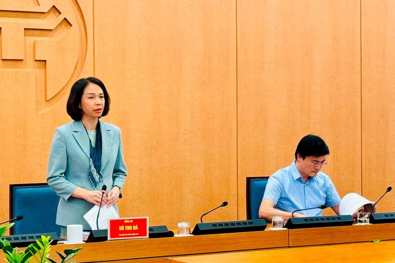 Hà Nội đẩy nhanh khám sức khỏe định kỳ, phấn đấu hoàn thành trong tháng 11 - Ảnh 2.