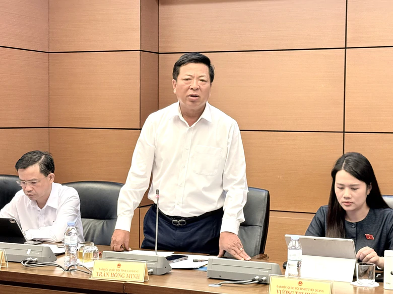 Bộ trưởng X&acirc;y dựng: Kiểm so&aacute;t d&ograve;ng tiền dự &aacute;n bất động sản để bảo vệ người mua nh&agrave; - Ảnh 1.
