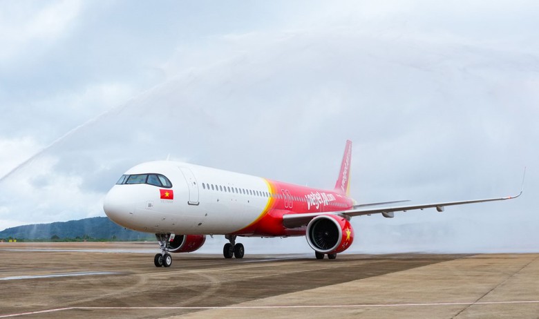 Vietjet nối lại 5 đường bay đến Đà Lạt, đưa thành phố ngàn hoa gần hơn với du khách - Ảnh 1.