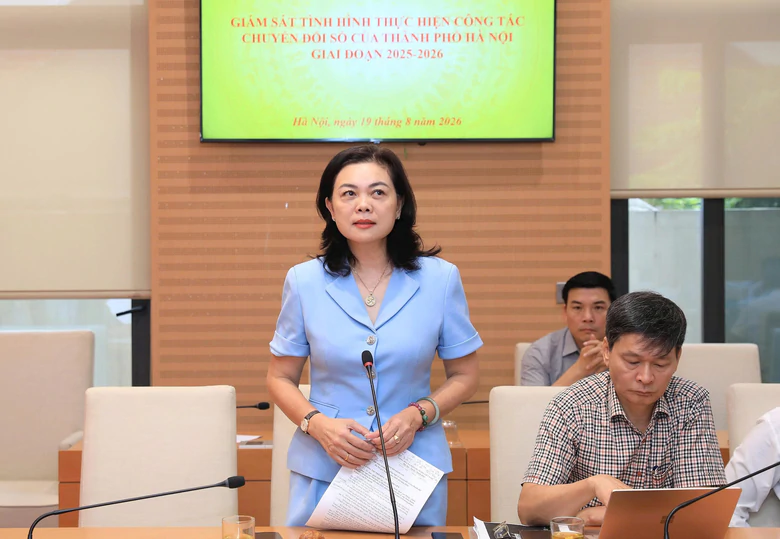 Hà Nội đẩy mạnh chuyển đổi số, gỡ “điểm nghẽn” từ cơ sở - Ảnh 3.