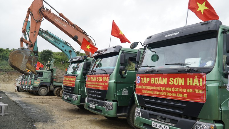 Gia Lai khởi công Khu công nghiệp 300ha, tổng vốn gần 1.800 tỷ đồng - Ảnh 4.