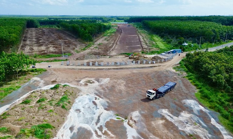 Gần 80km mặt bằng sạch đã sẵn sàng, chờ cao tốc Gia Nghĩa - Chơn Thành tăng tốc - Ảnh 1.