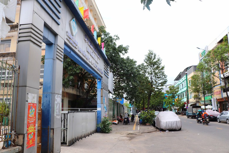 Hiện trạng đất v&agrave;ng s&acirc;n vận động Chi Lăng sau ba lần đấu gi&aacute; kh&ocirc;ng th&agrave;nh - Ảnh 15.