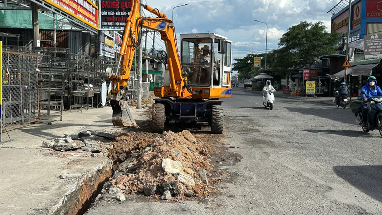 Đồng Nai điều chỉnh khung giờ cấm xe tải trên đường Đồng Khởi từ 25/8 - Ảnh 2.
