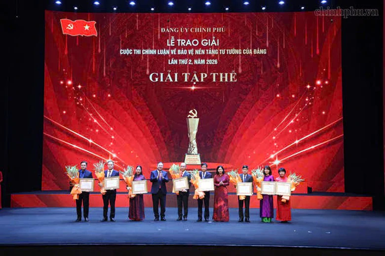 B&aacute;o X&acirc;y dựng đạt giải C Cuộc thi ch&iacute;nh luận bảo vệ nền tảng tư tưởng của Đảng  - Ảnh 2.