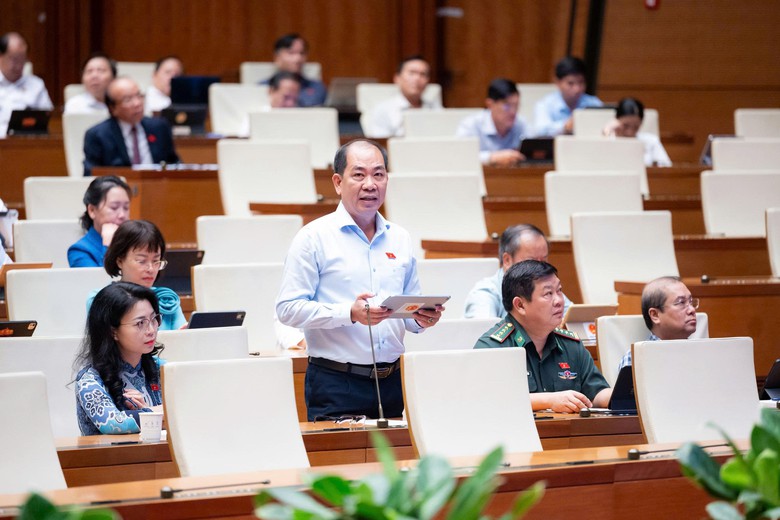 ĐBQH: Quản lý chặt không gian lấn biển, bảo đảm hiệu quả quỹ đất hình thành - Ảnh 2.