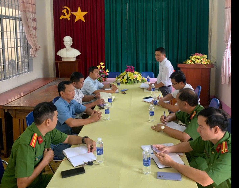 Làm thế nào để ngăn chặn các vụ ném đá lên các đoàn tàu ở TP Đồng Nai? - Ảnh 2.