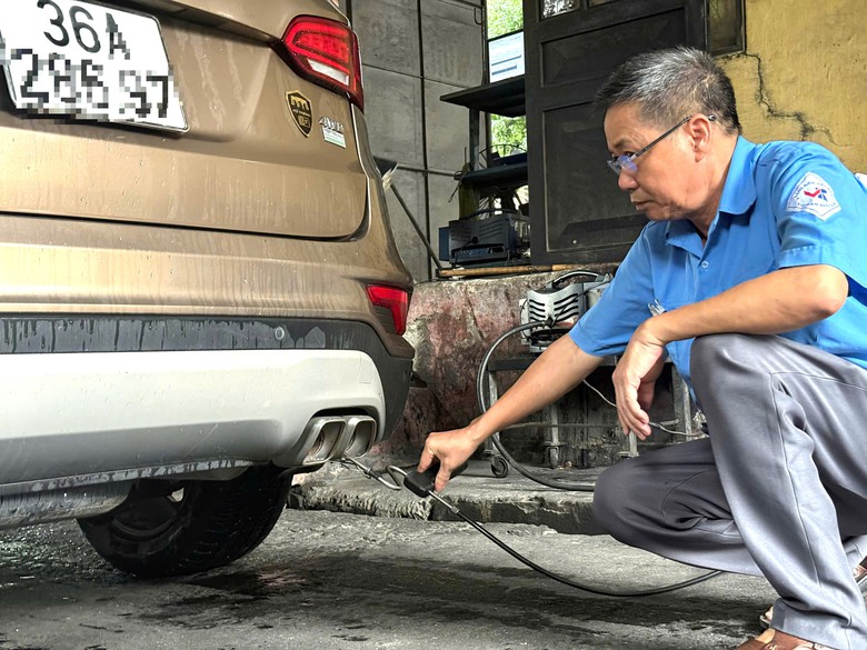 Thanh Hóa: Chủ động bão dưỡng xe trước khi đi đăng kiểm - Ảnh 3.