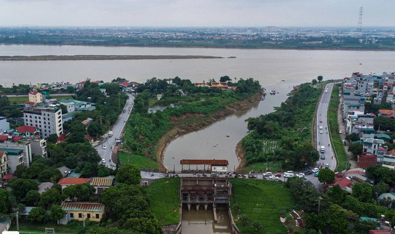 Ph&oacute; Chủ tịch UBND Th&agrave;nh phố B&ugrave;i Duy Cường kiểm tra tiến độ Dự &aacute;n Cụm c&ocirc;ng tr&igrave;nh đầu mối Li&ecirc;n Mạc- Ảnh 1.