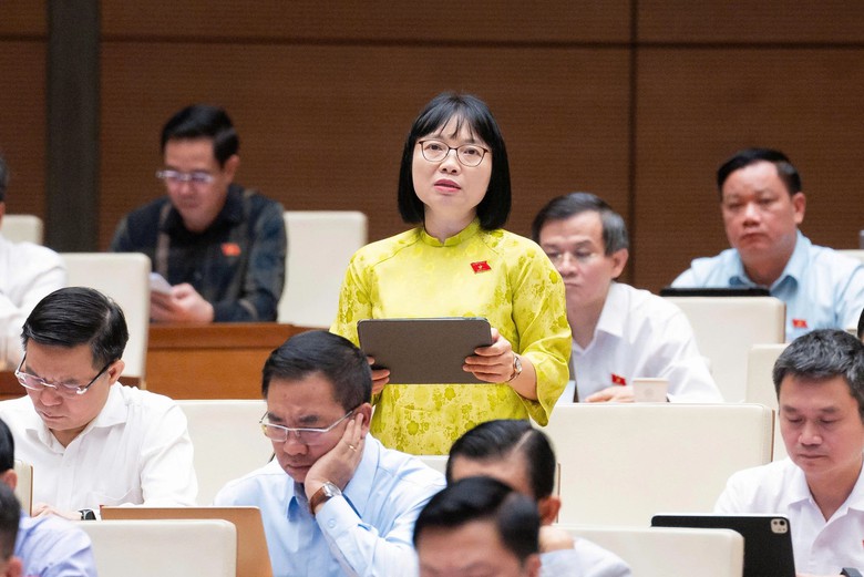 Đại biểu Quốc hội hiến kế gỡ n&uacute;t thắt chuyển nhượng, khơi th&ocirc;ng nguồn lực bất động sản - Ảnh 1.