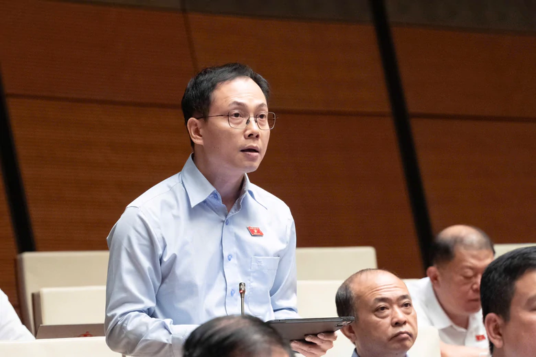 ĐBQH: Ho&agrave;n thiện hệ thống dữ liệu, c&ocirc;ng khai trung thực th&ocirc;ng tin dự &aacute;n bất động sản - Ảnh 2.