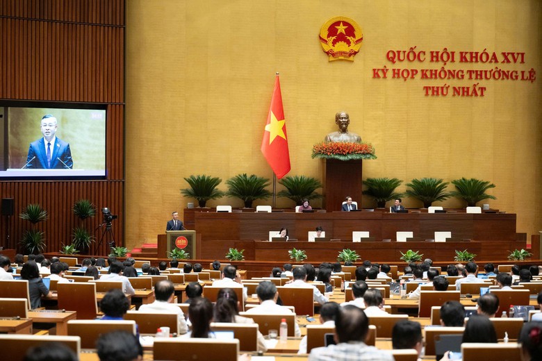 Ngưỡng 10 tỷ đồng l&agrave; &ldquo;điểm g&atilde;y&rdquo; hỗ trợ thuế đại đa số hộ kinh doanh, doanh nghiệp nhỏ - Ảnh 2.