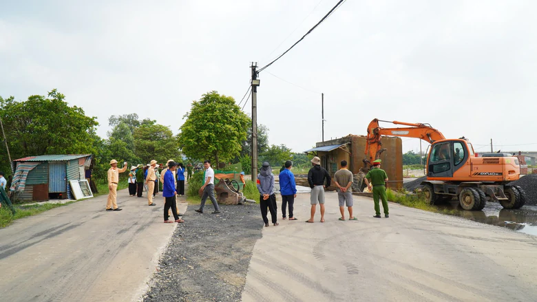 H&agrave; Nội quyết liệt xử l&yacute; vi phạm đất đai, trật tự x&acirc;y dựng - Ảnh 2.