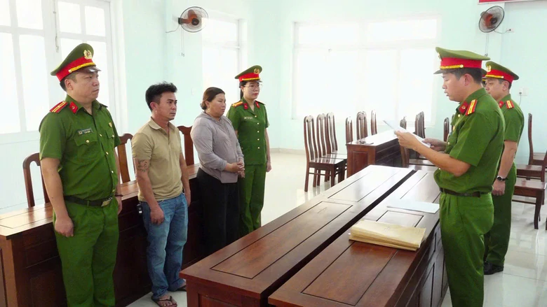 Khánh Hòa siết chặt quản lý thu gom, vận chuyển và xử lý chất thải - Ảnh 1.