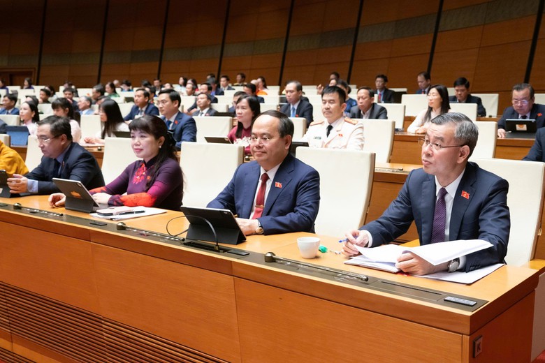 Quyết sách thông qua phải được triển khai ngay, không để người dân, doanh nghiệp chờ đợi - Ảnh 3.