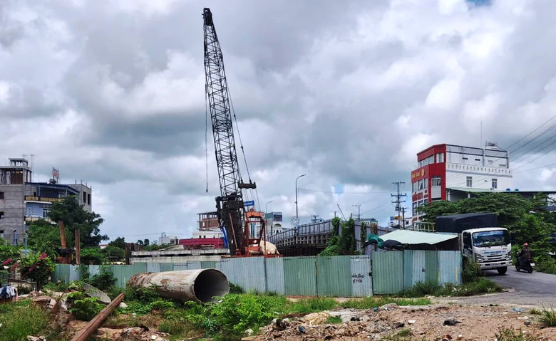 Cần Thơ tăng tốc c&aacute;c dự &aacute;n giao th&ocirc;ng trọng điểm - Ảnh 3.
