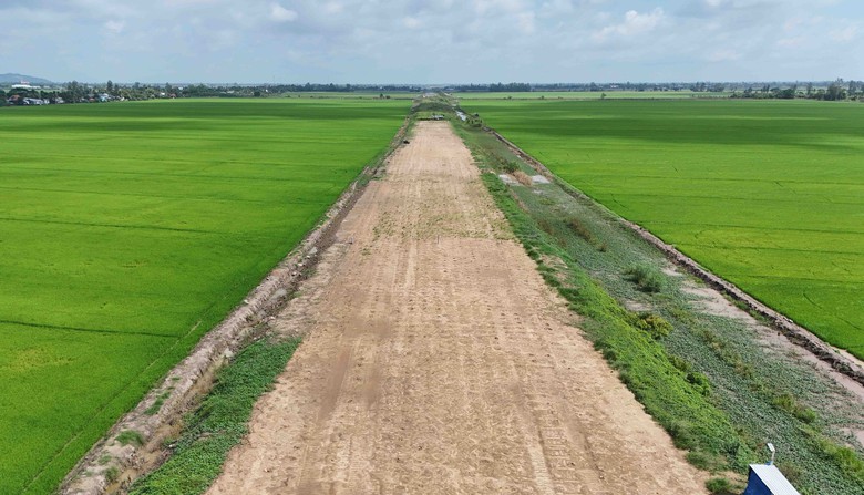 Cần Thơ tăng tốc c&aacute;c dự &aacute;n giao th&ocirc;ng trọng điểm - Ảnh 1.